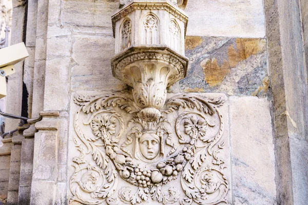 Vista Decoração Esculpida Nas Paredes Catedral Duomo Milão Lombardia Norte — Fotografia de Stock