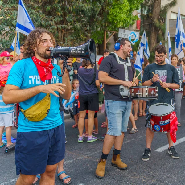 stock image Haifa, Israel - July 29, 2023: Students march in protest. Part of week 30 of protest against controversial judicial overhaul. Haifa, Israel