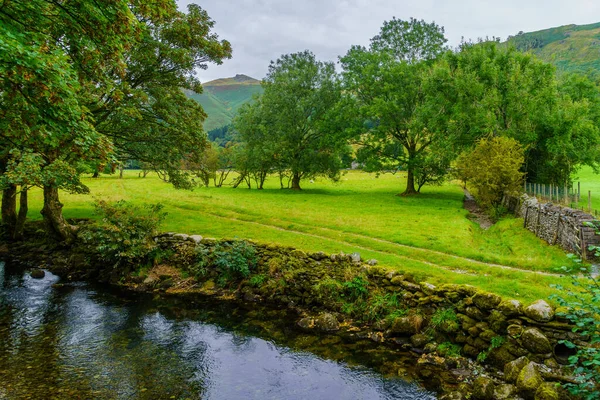 Vista Del Río Rothay Grasmere Distrito Los Lagos Cumbria Inglaterra — Foto de Stock