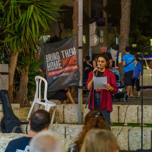 stock image Haifa, Israel - November 01, 2023: Activists speaks to the crowd, calling for the return of the hostages kidnapped to Gaza. Haifa, Israel