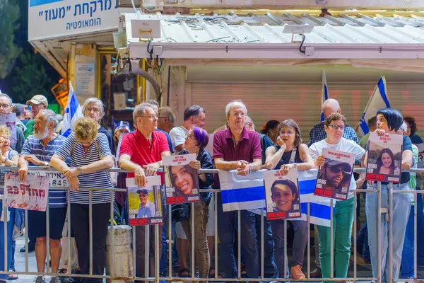 Haifa Izrael Listopada 2023 Tłum Zgromadził Się Demonstracji Solidarności Zakładnikami Obrazy Stockowe bez tantiem