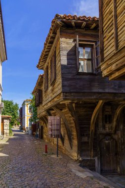 Sozopol, Bulgaristan - 20 Eylül 2023: Bulgaristan 'ın eski Sozopol kentindeki Etnoğrafya Müzesi binasının manzarası