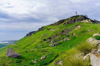 Ein Gev, İsrail - 25 Ocak 2024: Sussita (Su Aygırları) Ulusal Parkı ve Galilee Denizi, Golan Tepeleri, Kuzey İsrail