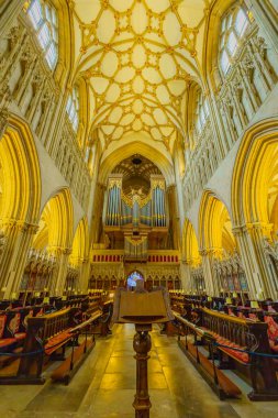 Wells, İngiltere - 14 Ekim 2022: Katedralin içini görmek, Wells, Somerset, İngiltere, İngiltere