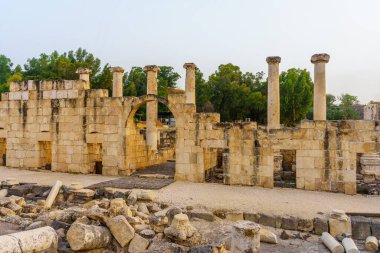 Antik Roma-Bizans şehri Bet Shean 'ın (Nysa-Scythopolis) günbatımı manzarası. Kuzey İsrail