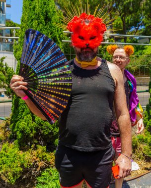 Hayfa, İsrail - 21 Haziran 2024: LGBTQ + cemaatinin yıllık Onur Yürüyüşü, Hayfa, İsrail