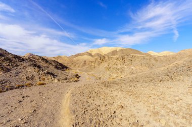 Eilat, Güney İsrail yakınlarındaki çöl dağlarındaki Shlomo Vadisi manzarası
