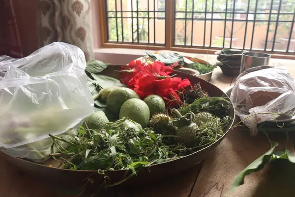 Hint duası ve Hint Tanrısı 'na adaklar