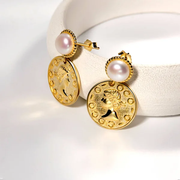 Elegancki Zestaw Biżuterii Zestaw Biżuterii Kamieniami Szlachetnymi Kolaż Akcesoriów Biżuterii — Zdjęcie stockowe