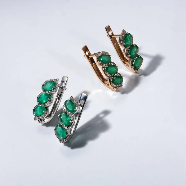 Elegante Juwelenset Sieraden Bezet Met Edelstenen Sieraden Accessoires Collage Productstillevenconcept — Stockfoto