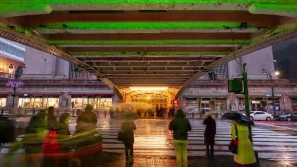 Time Lapse Klipp Människor Som Passerar Korsningen Framför Grand Central — Stockvideo