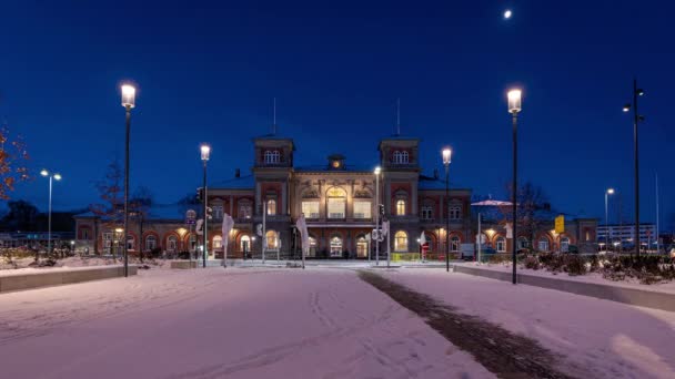 丹麦Aalborg火车站一上午的时差记录 在冬季看到的 — 图库视频影像