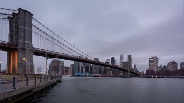 Day Night Time Lapse Clip Brooklyn Bridge Lower Manhattan New — Stock Video