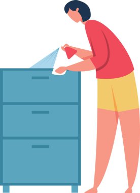 Temizlikçi mobilyalara dezenfektan sıkarken, aynı zamanda yüzeyleri bir bez ile siliyor, hem ev hem de ofis ortamlarında en uygun sağlık ve güvenlik için temizlik ve hijyen sağlıyor.