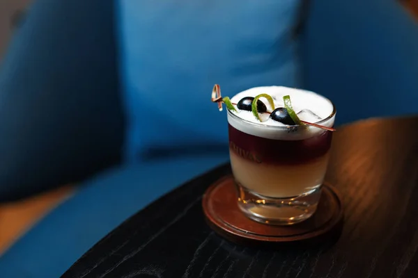 Köstlicher Alkoholischer Altmodischer Cocktail — Stockfoto