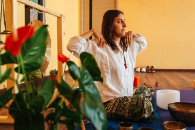 Tibet singing bowl ses terapisi