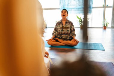 Tibet singing bowl ses terapisi