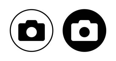 Kamera Simgesi vektörü beyaz arkaplanda izole edildi. Kamera sembolü. Kamera vektör simgesi