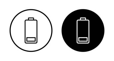 Batarya ikonu vektörü beyaz arkaplanda izole edildi. Batarya vektör simgesi. Şarj seviyesi. pil yükleme simgesi