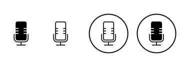 Beyaz arkaplanda izole edilmiş mikrofon simgesi vektörü. Mikrofon işareti. Karaoke mikrofon ikonu. Yayın mikrofonu işareti
