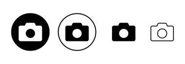 Kamera Simgesi vektörü beyaz arkaplanda izole edildi. Kamera sembolü. Kamera vektör simgesi