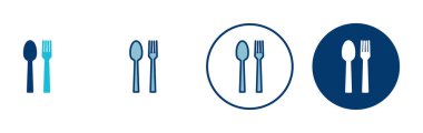 Çatal, kaşık ve bıçak beyaz arka planda izole edilmiş. Restoran ikonu. Yemek ikonu. Yiyin. Çatal bıçak simgesi. 