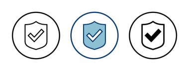 Beyaz arkaplanda izole edilmiş kalkan işaretleme simgesi vektörü. Koruma onayı işareti. Güvenli simge vektörü