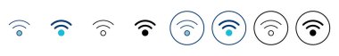 WIFI Simge vektörü beyaz arkaplanda izole edildi. Sinyal vektör simgesi. Kablosuz ve kablosuz ağ simgesi veya uzak internet erişimi için imza
