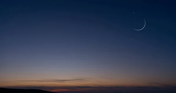 Cartão Islâmico Com Lua Crescente Estrela Céu Pôr Sol Horizon — Fotografia de Stock