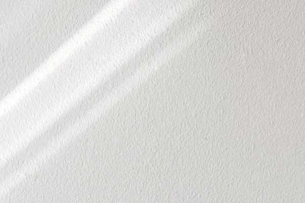 งคอนกร ผลกระทบเงาแสงธรรมชาต บนพ นหล ขาว เทาซ เมนต การสะท อนแสงแดดบนพ นหล — ภาพถ่ายสต็อก