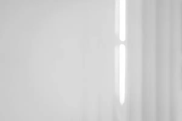 Fond Mural Blanc Texture Béton Avec Rideau Flou Ombre Lumière — Photo
