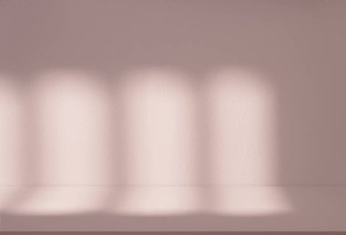 Bej rengi beton desen arka planda ışık, gölge, Gün ışığının yansıttığı Boş Stüdyo Çimento odası şeftali rengi boya, Baharın Arkaplanı, Yaz ürün tasarımı sunumu