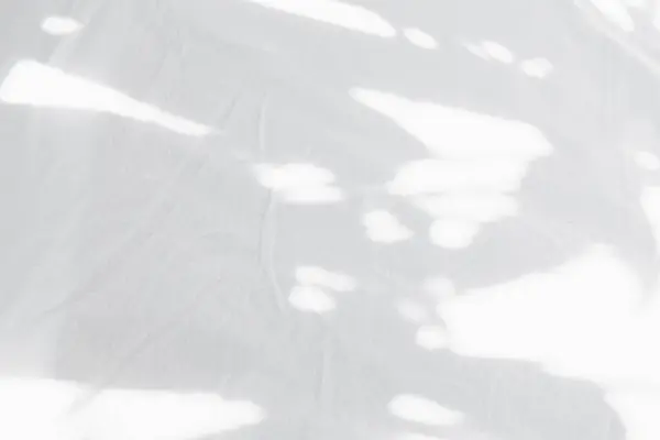 Feuilles Ombre Superposées Sur Drap Lit Coton Blanc Lumière Naturelle — Photo