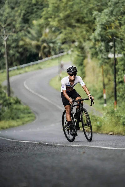 Road Bike Going Uphill Cool Route Incline Panggang Area Very — Foto Stock
