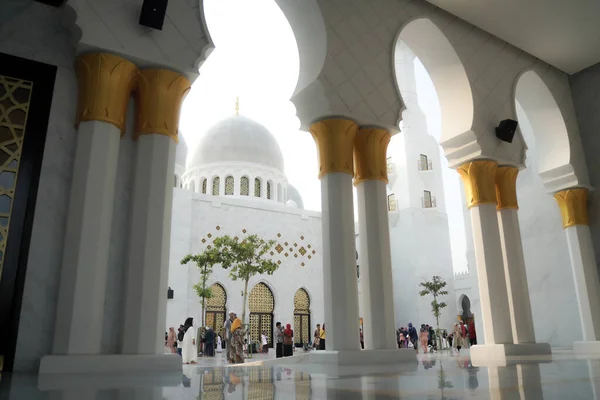 Атмосфера Фон Великой Мечети Шейха Зайда Solo Индонезии Приходит Много — стоковое фото