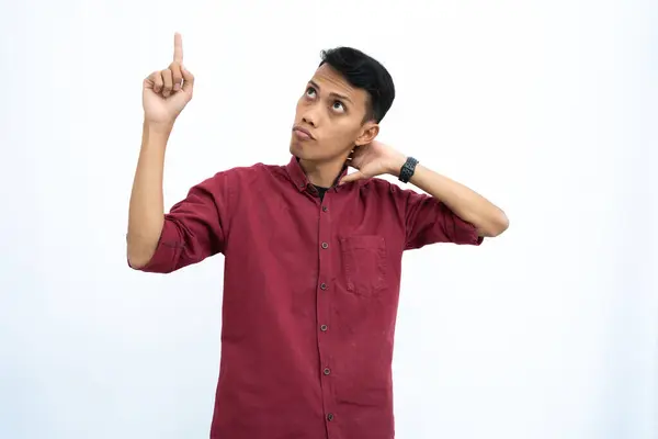 Asiatische Männer Geschäftsleute Oder Studenten Tragen Ein Rotes Lässiges Hemd — Stockfoto