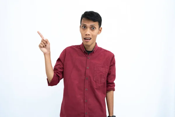 Asiatische Mann Geschäftsmann Oder Student Konzept Rotem Lässigem Hemd Posiert — Stockfoto