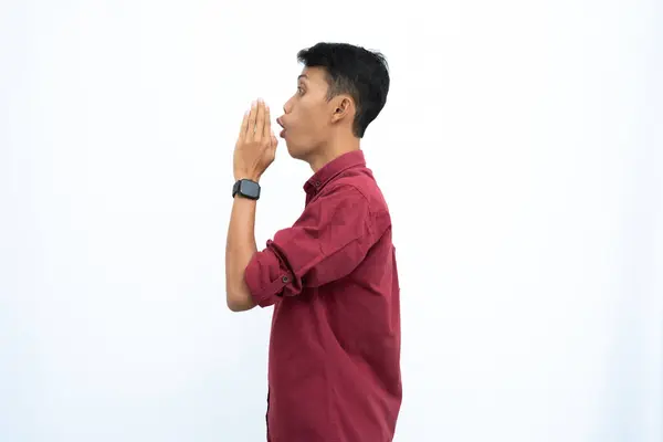 Азиатский Человек Бизнесмен Студент Концепция Носить Красную Рубашку Случайный Кричать — стоковое фото