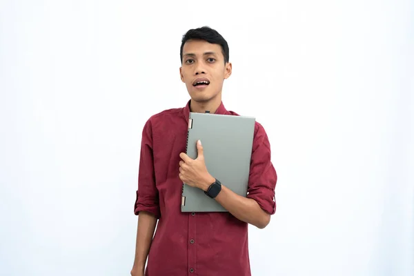 Pria Asia Pengusaha Atau Mahasiswa Konsep Mengenakan Pakaian Kasual Merah — Stok Foto