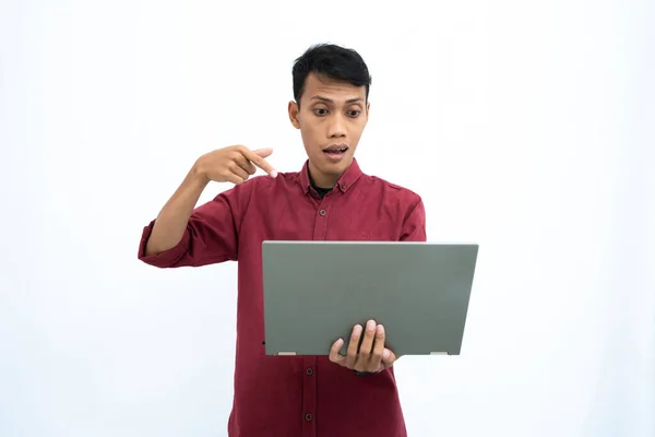 Asiatisk Mand Forretningsmand Eller Studerende Koncept Iført Rød Afslappet Tøj - Stock-foto