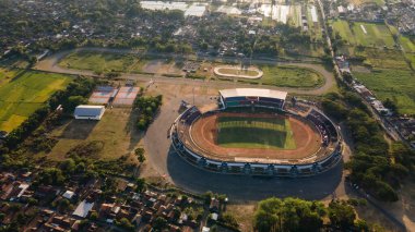 Öğleden sonra hava manzaralı, Sultan Agung Stadyumu, Bantul, Endonezya.