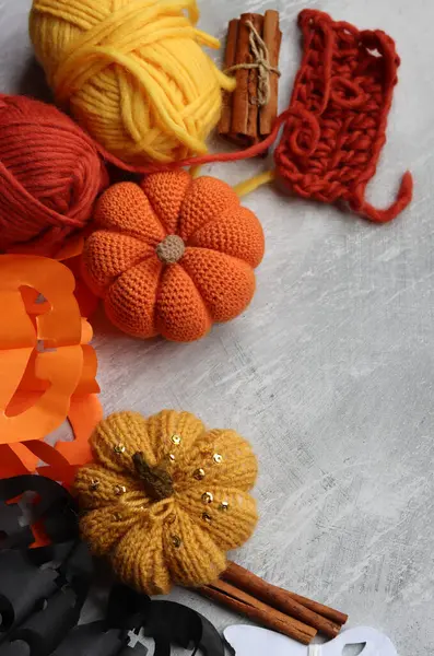 Knitting Autumn Still Life Knitting Needles Woolen Threads Anise Cinnamon — Stock Photo, Image