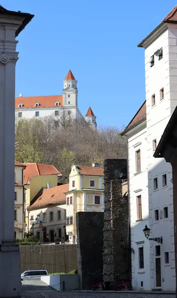 Schöne Winzige Straße Der Altstadt Von Bratislava Slowakei Architektur Europas — Stockfoto