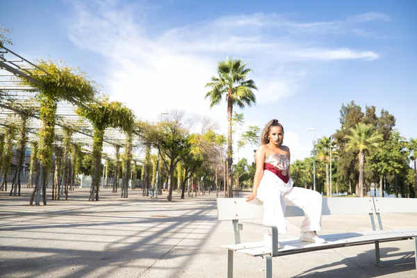 Latina Hispanic Girl Young Rebellious Posing Provocative Seductive Attitude Sitting — Fotografia de Stock