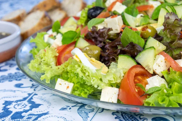 Karışık Salata Tabağı — Stok fotoğraf