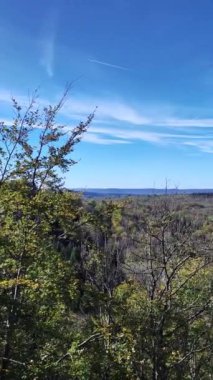 Jura 'daki kırsal alanın havadan görüntüsü.