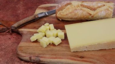 İlçenin bir parçası tahtanın üzerinde