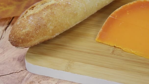 Gouda Peyniri Yakın Çekim — Stok video