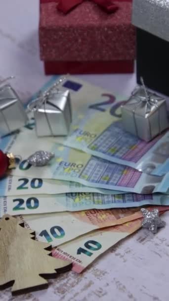 Arkaplanda Banknotlar Noel Süslemeleri Var — Stok video