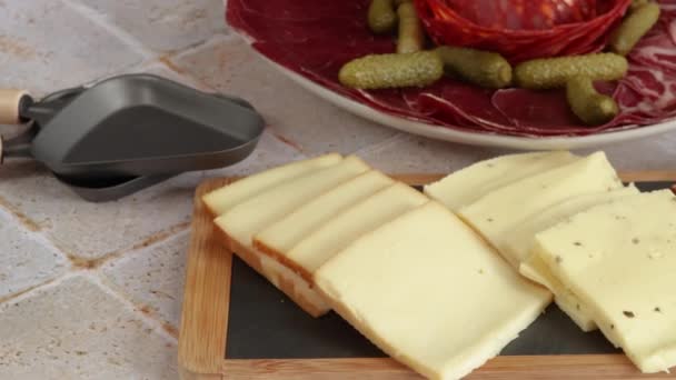 Charcuterie Raclette Cheese — Vídeos de Stock
